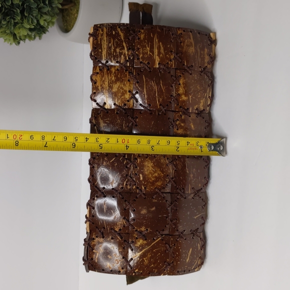 Coconut Shell Purse Wooden Handles - Picture 14 of 15